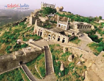 golconda-fort