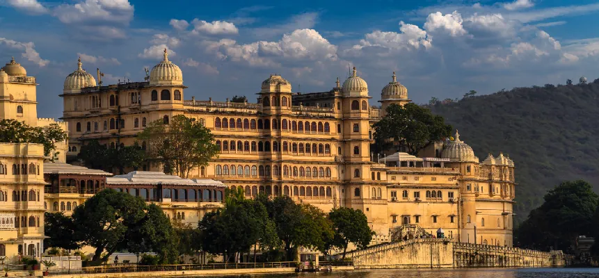 Lake-Pichola